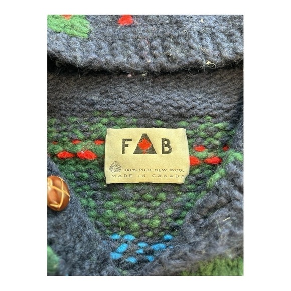 FAB Chunky Knit Wool Sweater With Goose Pattern - Size Small - Picture 5 of 10